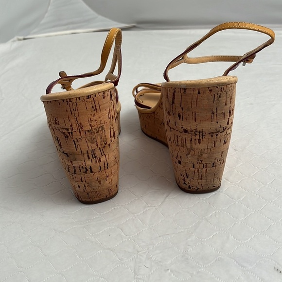 Prada tan and burgundy patent leather strappy cork platform wedge sandals - Picture 3 of 9